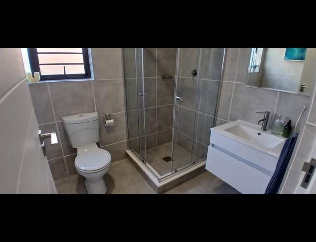 3 BEDROOM PROPERTY TO RENT IN BALLITO CENTRAL